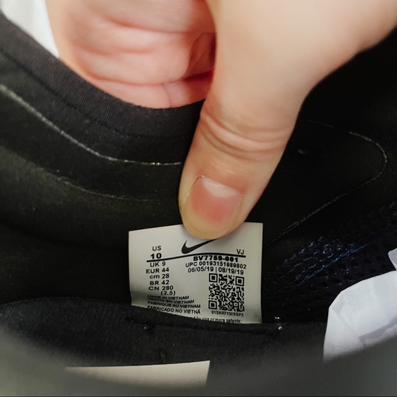 Nike Men’s Zoom Fly 3 Premium Sequoia Sneakers Black White - Picture 11 of 13